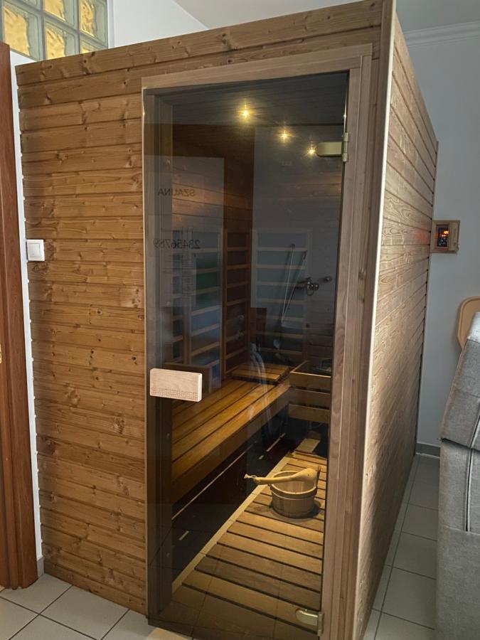 Aura Apartman ハイデゥソボスロー エクステリア 写真