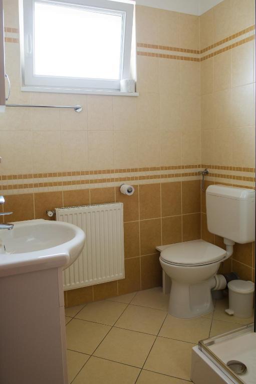 Aura Apartman ハイデゥソボスロー エクステリア 写真
